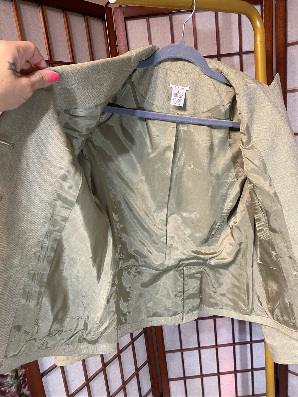 evelyn Women's Tailored Blazer - Picture 5 of 11